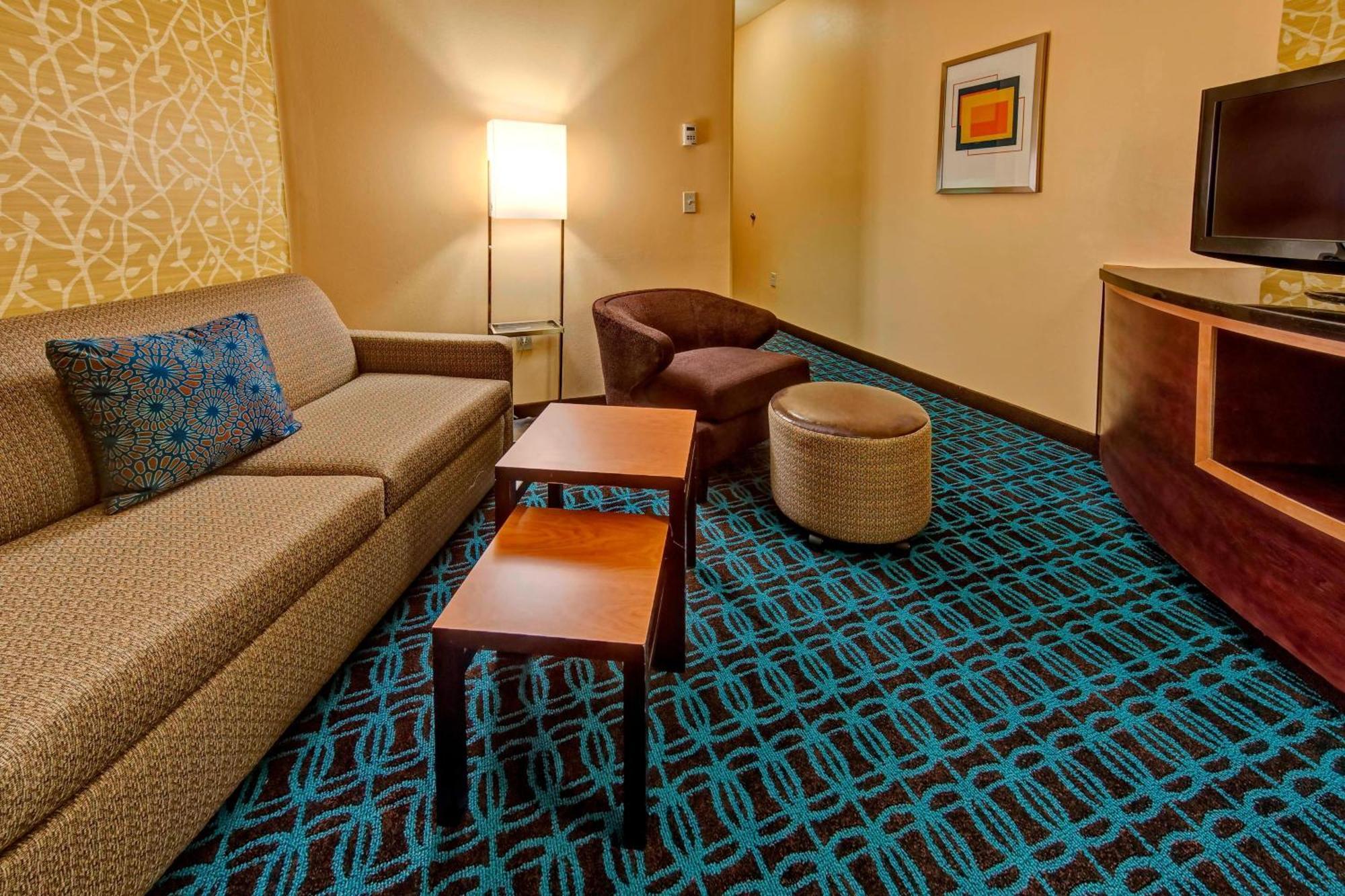 Fairfield Inn & Suites By Marriott Oklahoma City Nw Expressway/Warr Acres Eksteriør bilde