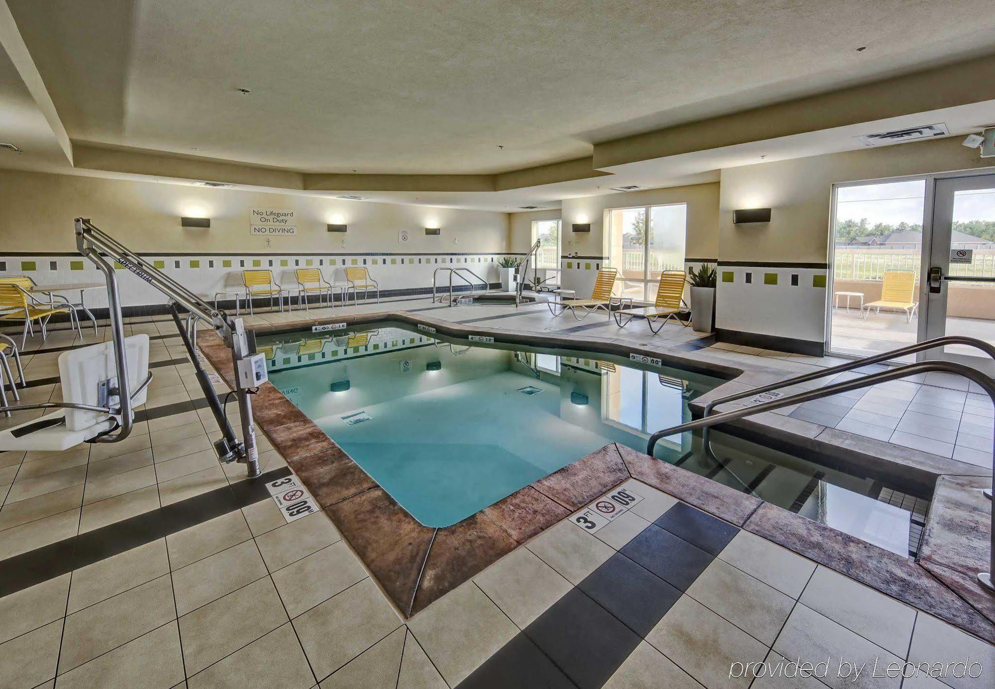 Fairfield Inn & Suites By Marriott Oklahoma City Nw Expressway/Warr Acres Eksteriør bilde